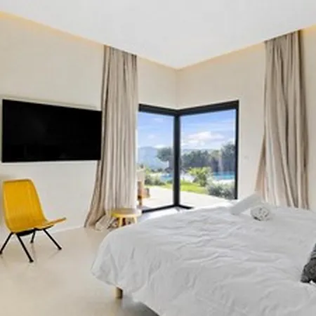 6br With Views And Private Pool - What'app - 0034-658-266-820 - For Reservations!